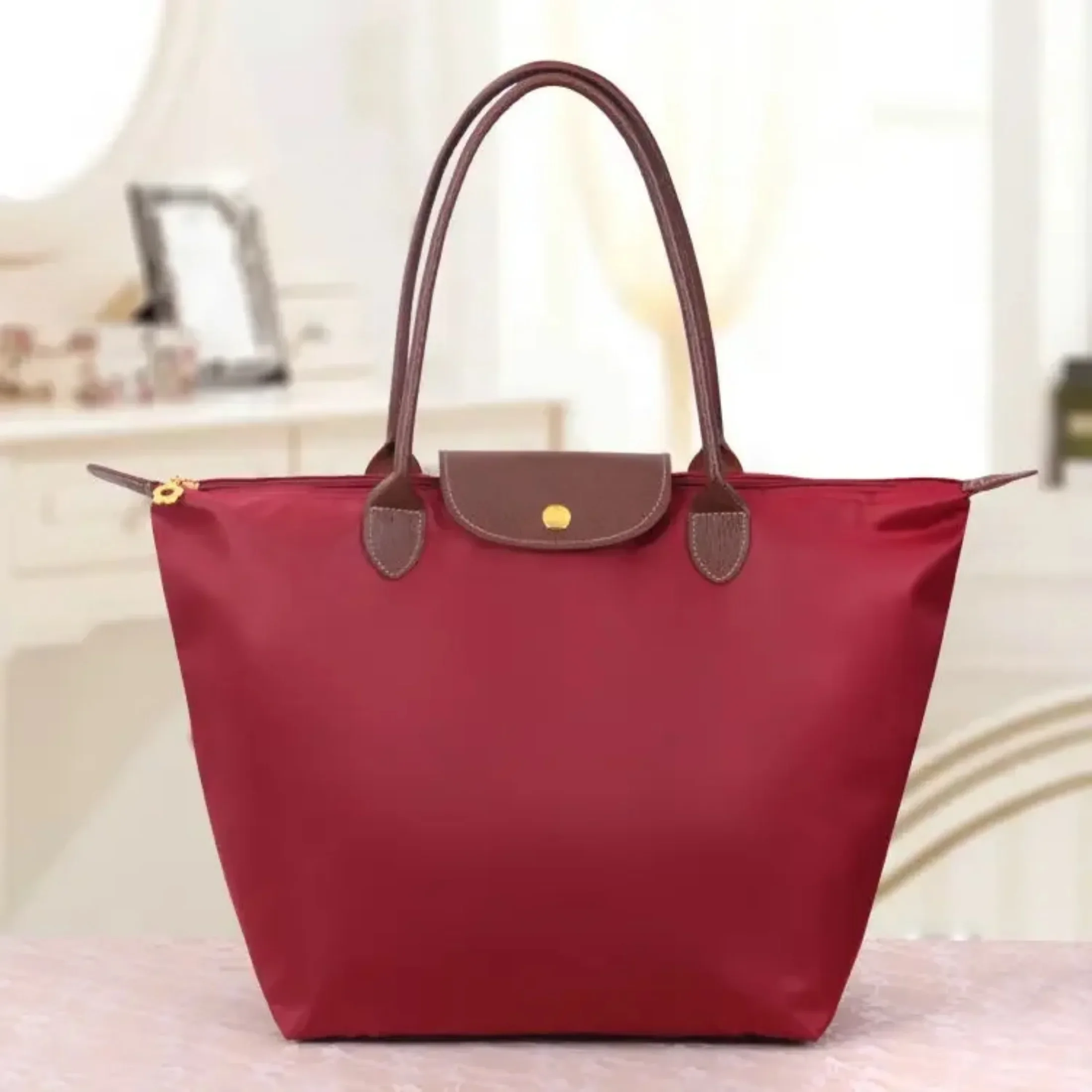 Divat Nagy kapacitású háló piros táskák nőknek Egyvállas hordozható gombóctáska Összecsukható tárolótáska Kézitáska Luxus táska