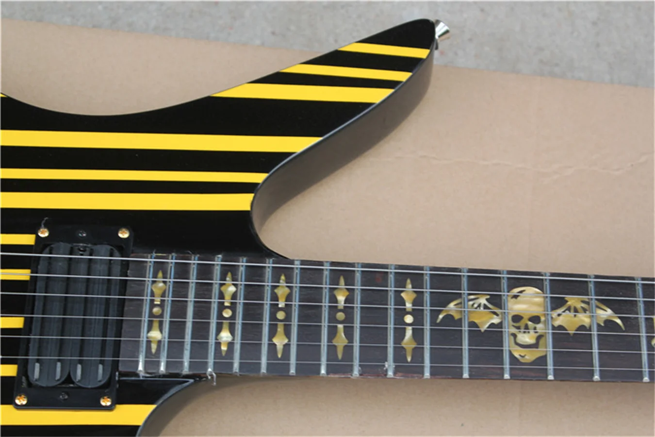 Fekete-sárga Csíkok lElektromos gitár hardver Krómozás Floyd Rose Bridge valódi