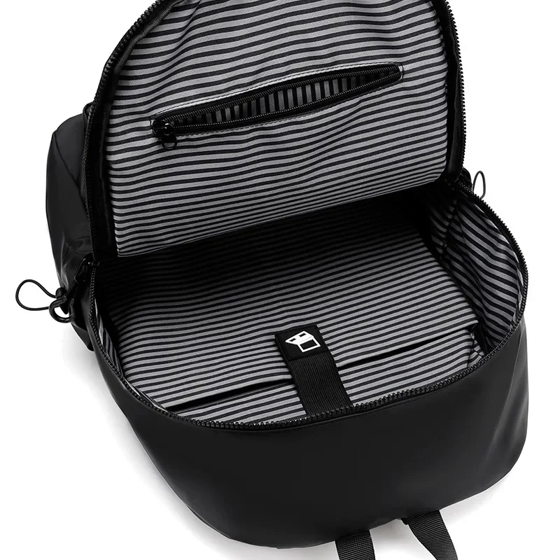 Nagy kapacitású USB port Férfi hátizsák utazási válltáska Szabadidő 14 hüvelykes számítógépes táska Üzleti vízálló diákok iskolatáska