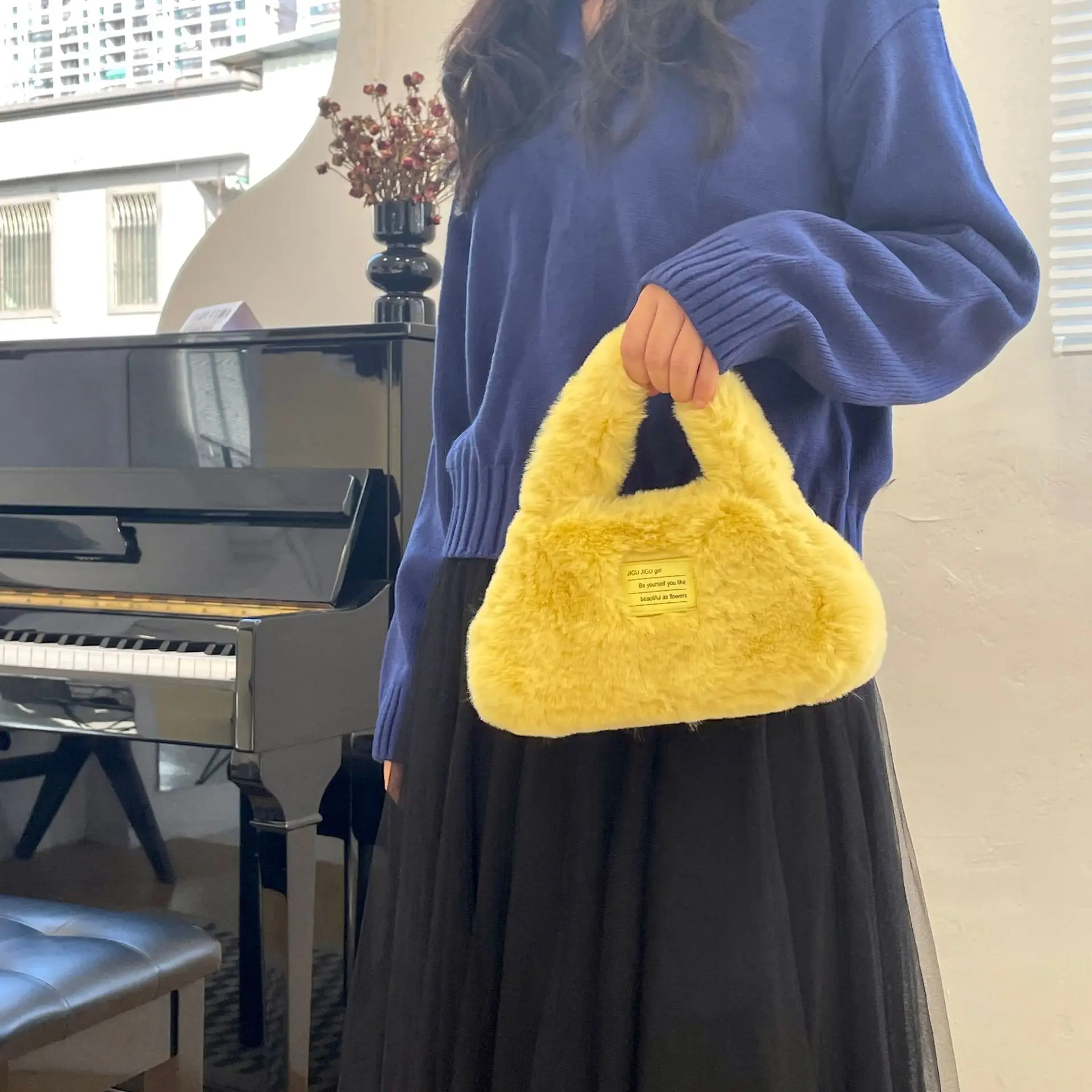 Simple Design női puha plüss Hobos válltáskák Téli szőrös női kuplung pénztárca kézitáska divat női hónalj táska