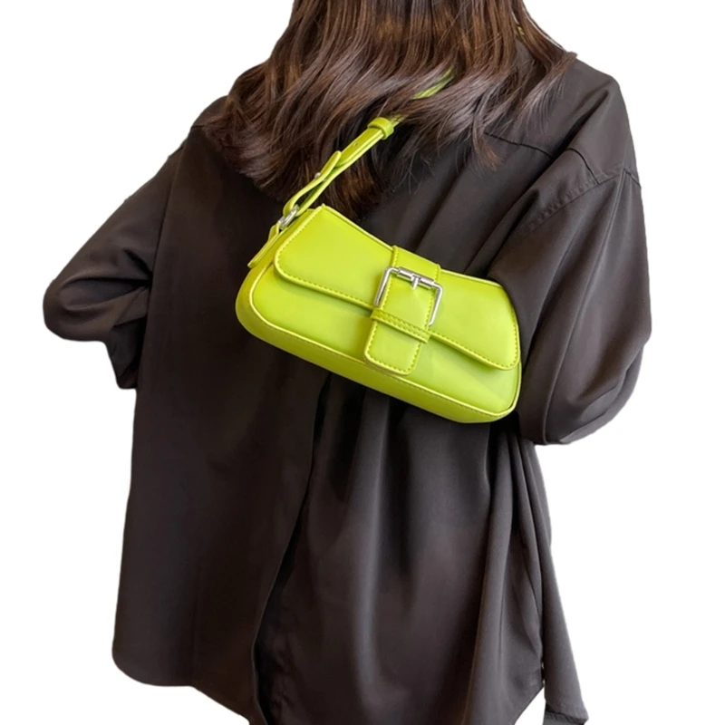 Stílusos egyszínű crossbody táska nőknek Divatos hónalj válltáska bőséges tárolóhellyel