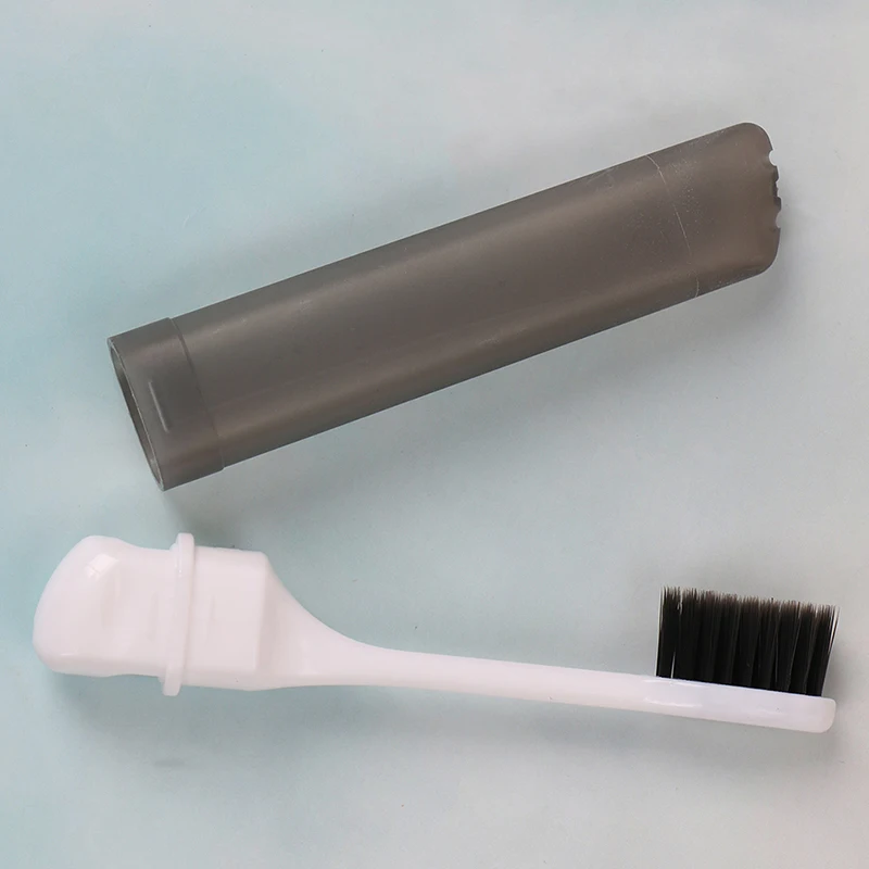 Színes hordozható összecsukható fogkefe Kültéri utazás Összecsukható műanyag ultrafinom puha sörtéjű fogkefe