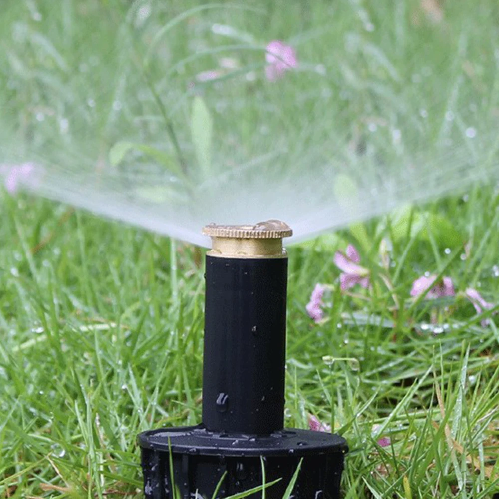 Állítható kerti permetező fúvóka 90/180/360 fok felfelé Sprinklerek Műanyag gyep öntöző sprinkler fej