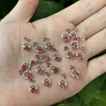 10Pcs csillogó gyémántötvözet köröm charms rózsaszín strasszok medál körömkristály drágakövek vízcsepp lógó fém körömékszerek &JE8