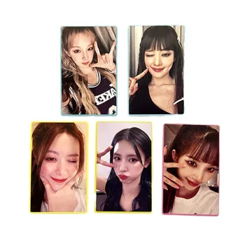 5db/set Kpop (G)I-DLE Fotókártya Album Lomo kártya Minnie YUQI Yeh Shuhua Cho Mi Yeon képeslap rajongóknak Gyűjthető