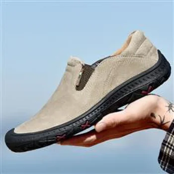Férfi bőrcipők Lélegző valódi bőr divatcipők alkalmi cipők 2023 tavasz Új férfi fiú borsócipő