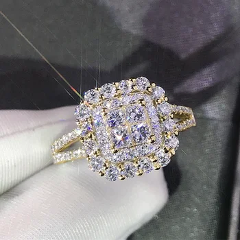 Huitan elegáns négyzet alakú gyűrűk nőknek Luxus burkolt csillogó cirkónium Esküvői eljegyzés Menyasszonyi ékszerek forró akció