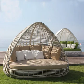 Kültéri ágy szabadidő madárkalitka háromszög napernyő kreatív szálloda spa klub udvari villa háromszemélyes kanapéágy