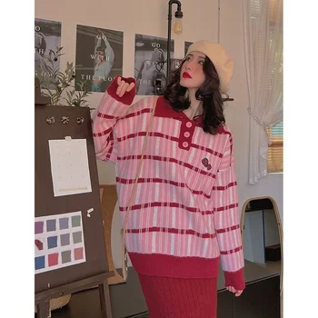 Női divat Új stílusú hímzett eper kockás hajtókás pulóver Sokoldalú temperamentum Rekreációs blúz Ősz és tél