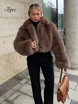 Téli luxus műszőrme tömör rövid kabátok női divat hosszú ujjú hajtóka vastagított vágott kabát 2023 Femlae meleg utcai kabát