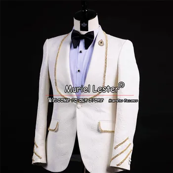 Vőlegény viselet esküvői szmokingi arany gyöngyös hajtókás blézer Személyre szabott férfi divatöltöny dzsekik Személyre szabott egymellű virágos kabát