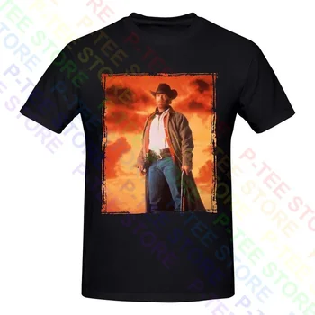 Walker Texas Ranger Chuck Norris egy gyönyörű naplemente pólóval Póló Pop Natural