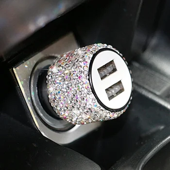 Új Bling USB autós töltő 5V 2.1A kétportos gyorsadapter rózsaszín autó dekoráció Autó stílus gyémánt autó kiegészítők belső nő