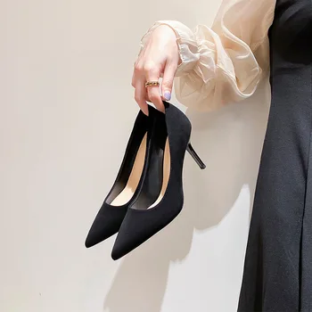 Fekete sarok cipő hegyes szivattyúk Szandálok Női sekély száj 2023 Fűzős csúszás munkaruhán professzionális alkalmi bársony lábujj nagy br